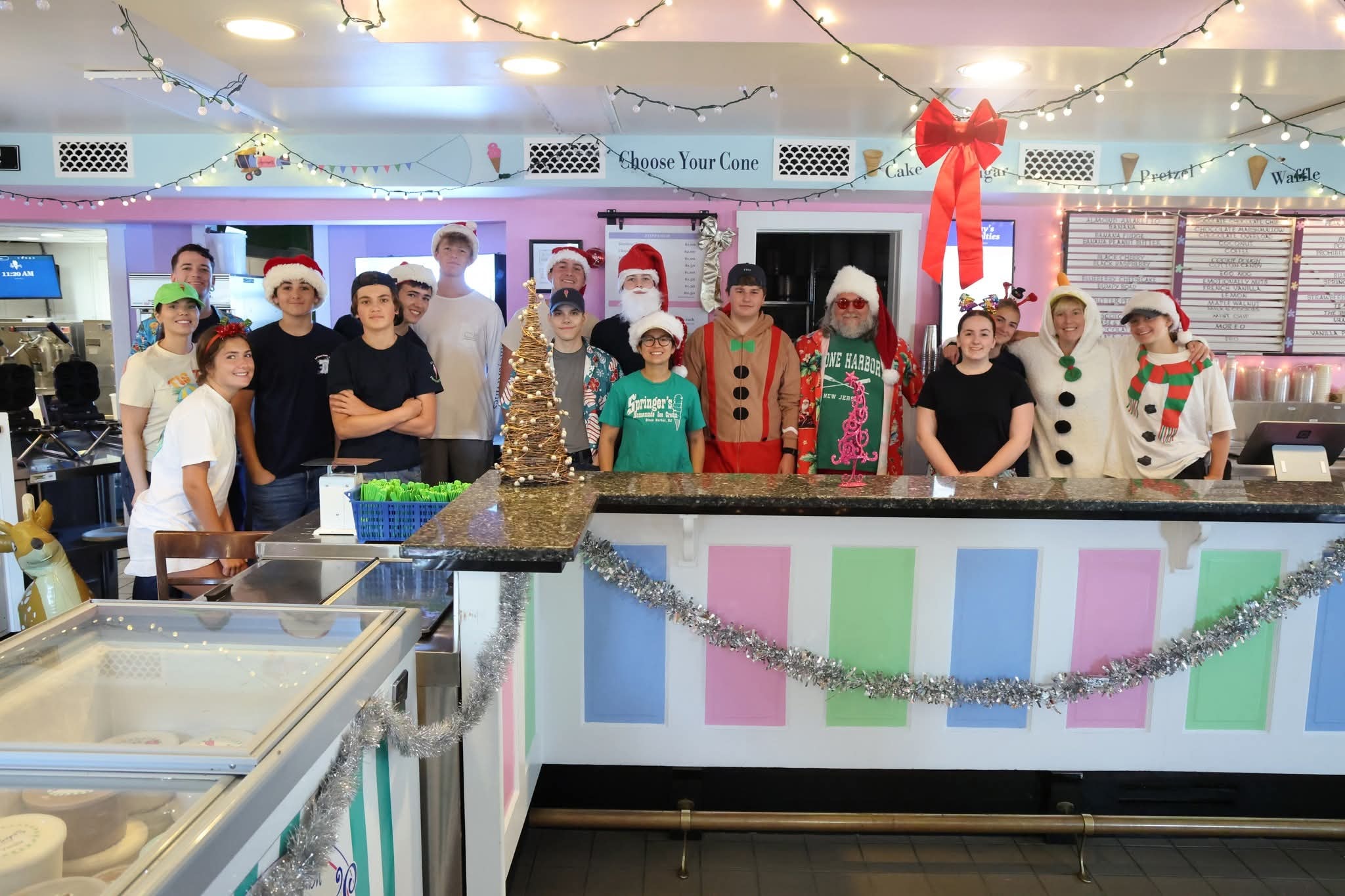Cape May County Santa with the staff at Springer's Ice Cream in Stone Harbor
